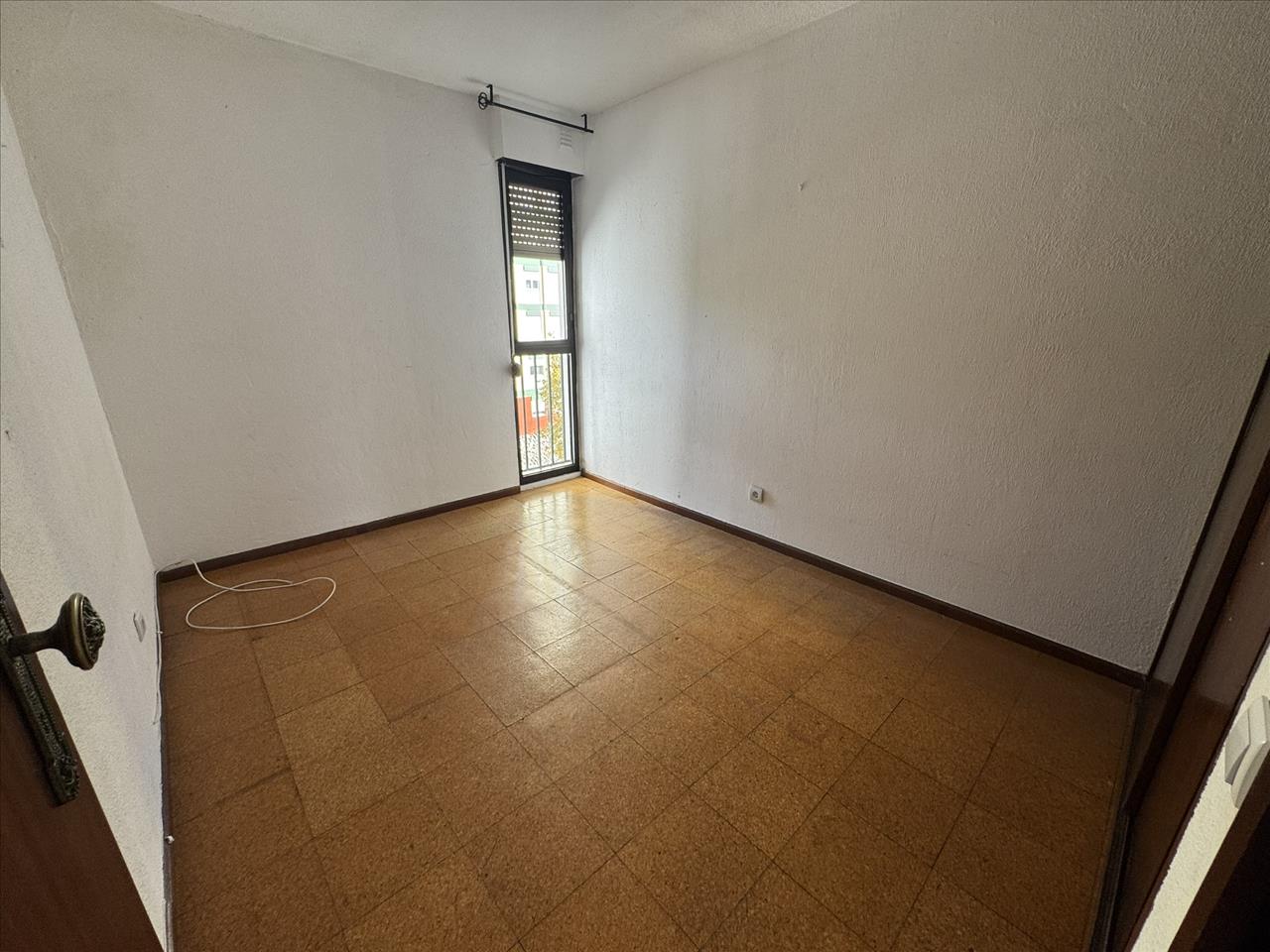 undefined - Image 9
