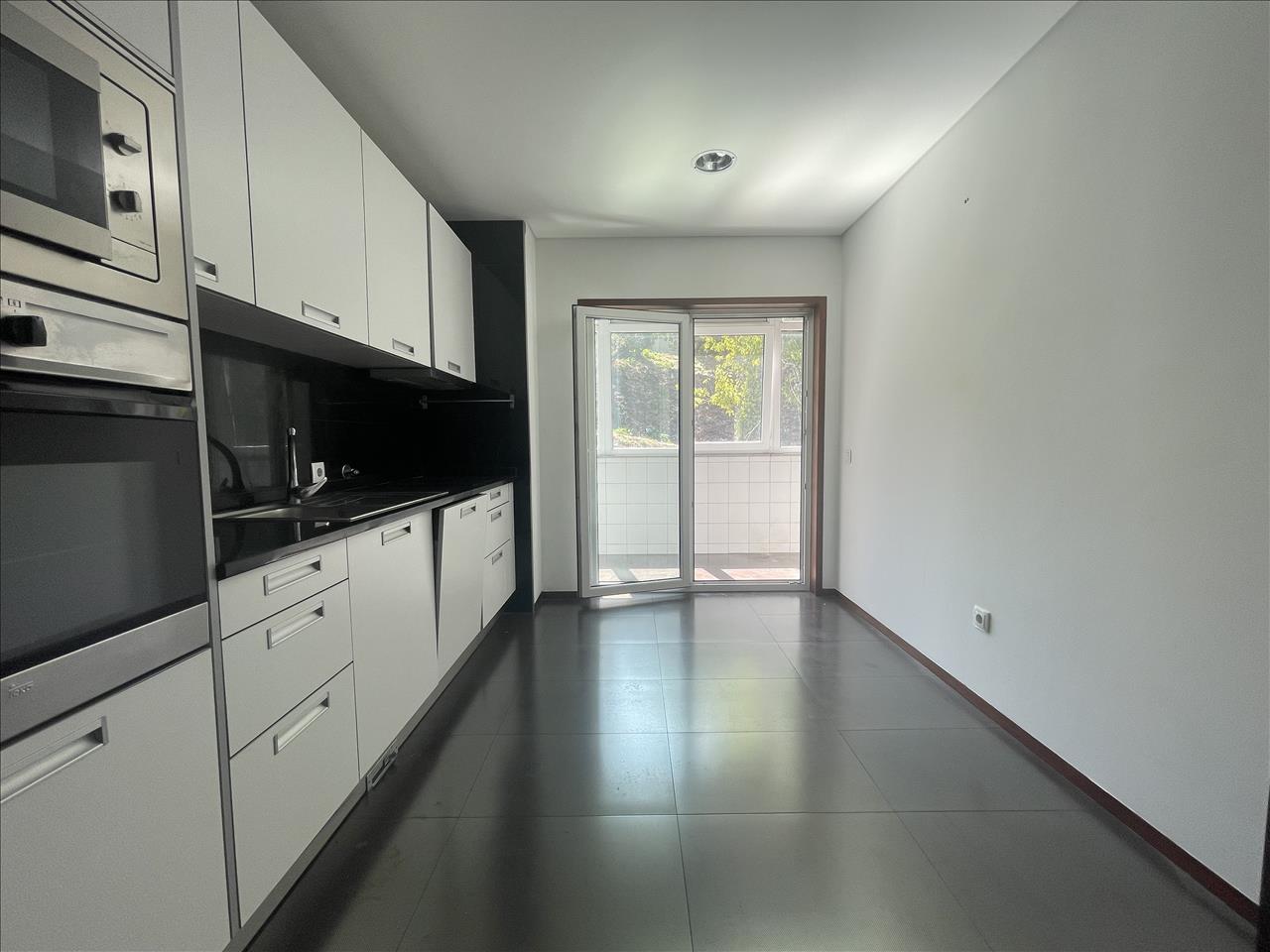 Apartamento T2 - Bonfim - Porto - Image 11
