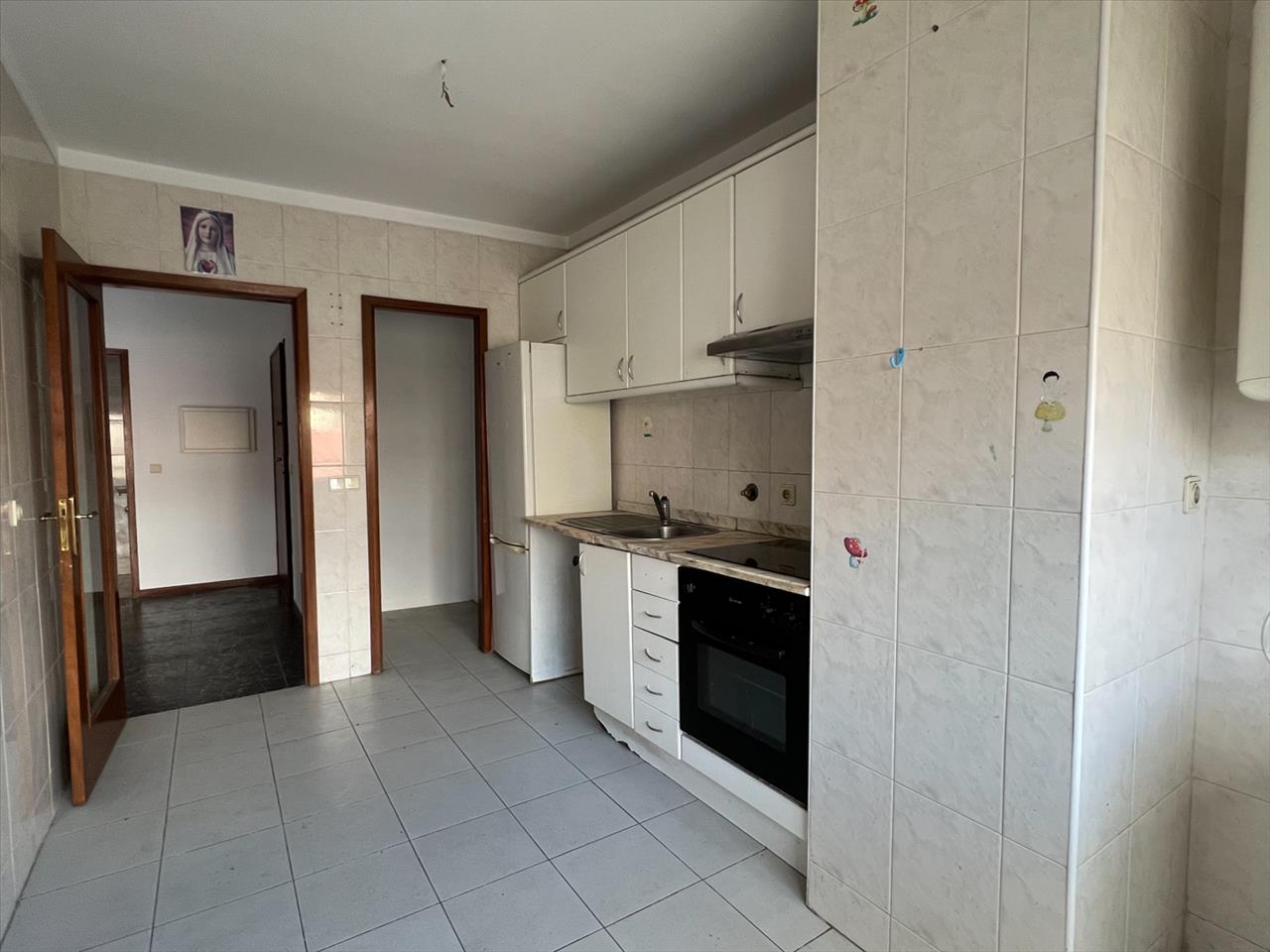 Apartamento T2 em Valongo com Varanda e Estacionamento - Image 5