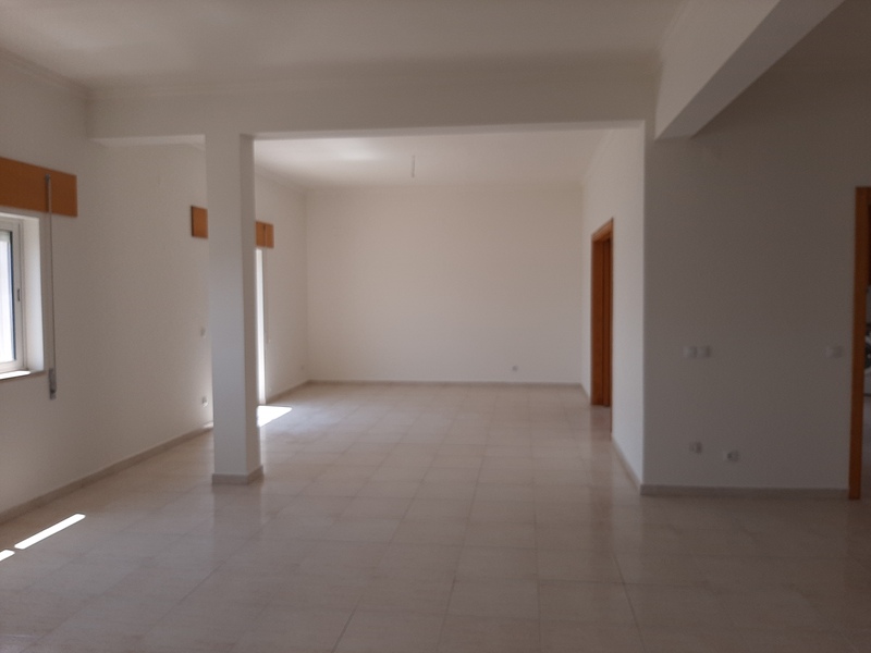 undefined - Image 4