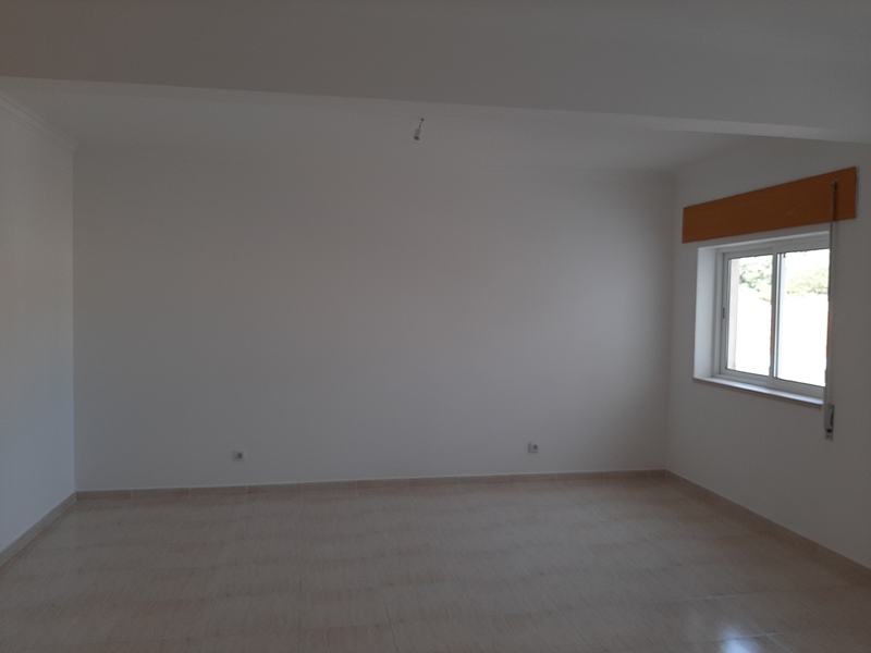 undefined - Image 4