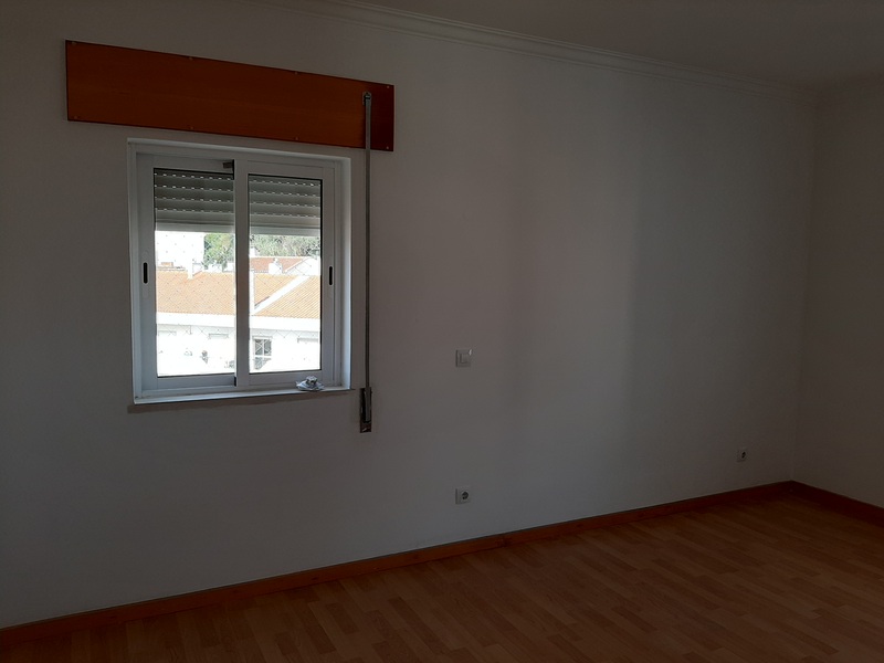 undefined - Image 6