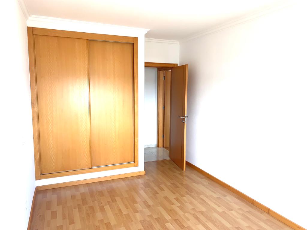 undefined - Image 7