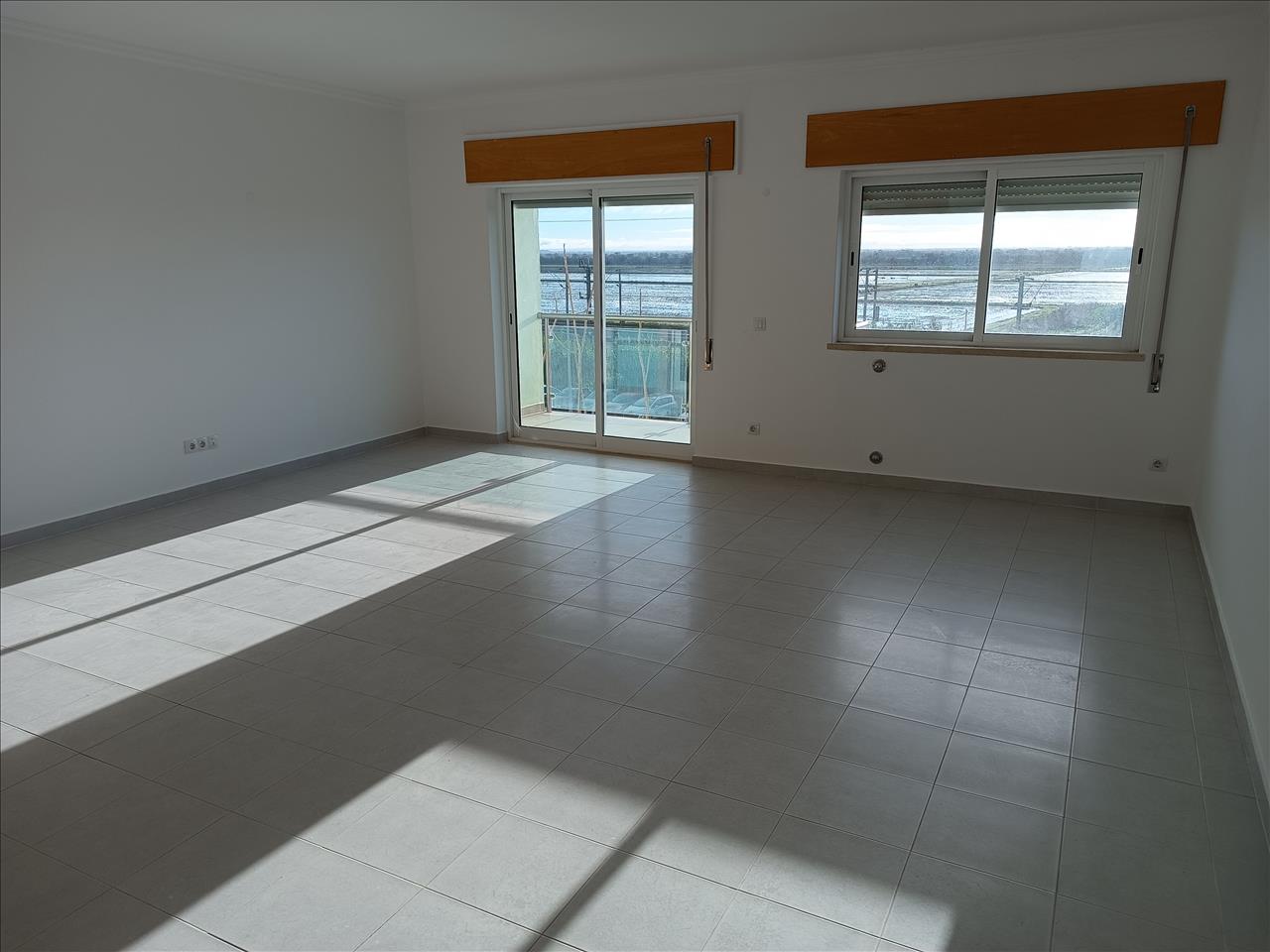 undefined - Image 3