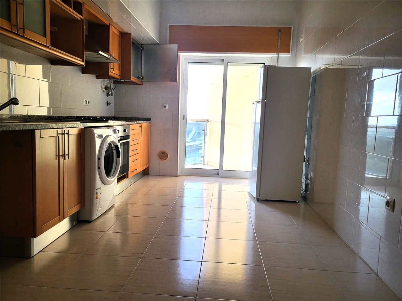 undefined - Image 6