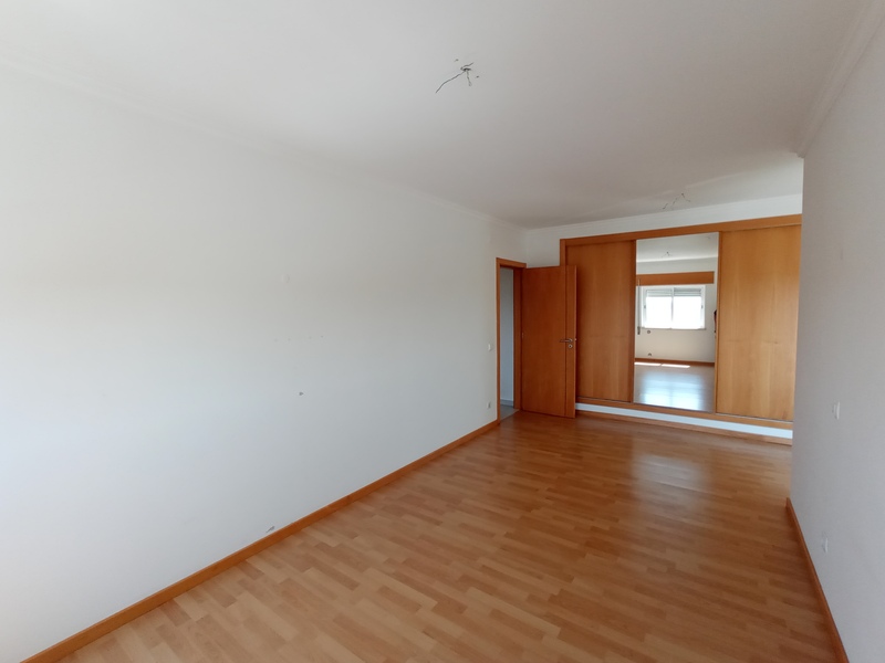 undefined - Image 7