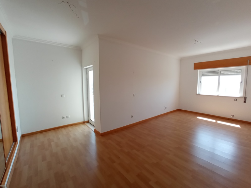 undefined - Image 8