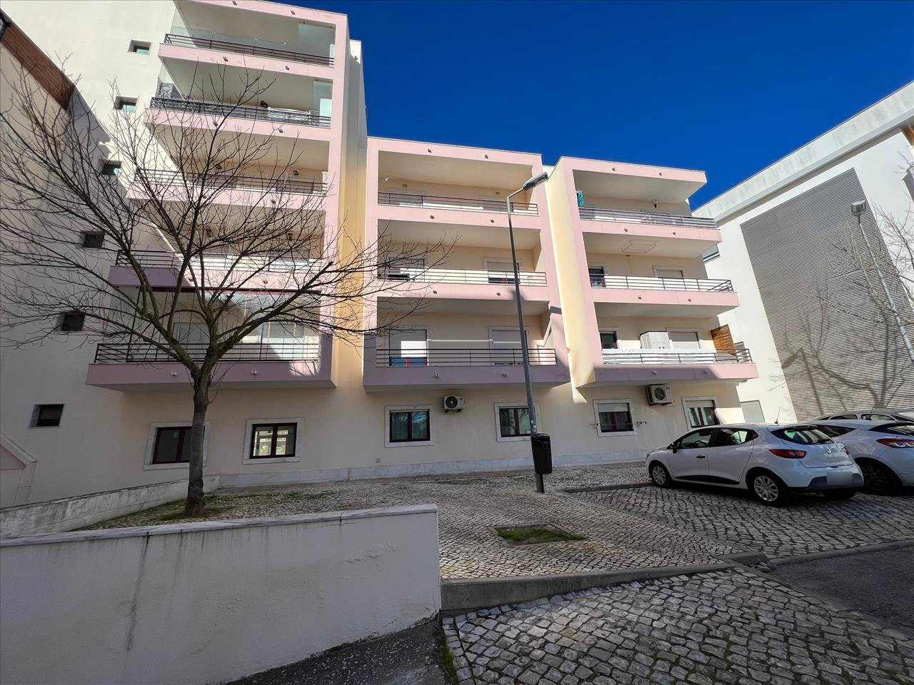 undefined - Image 1