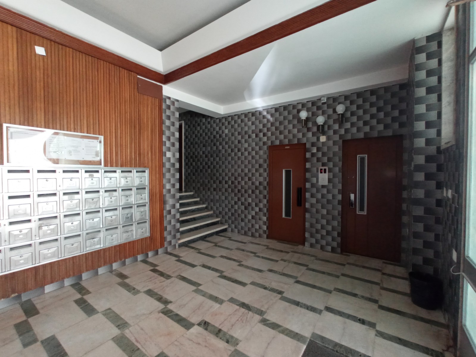 Apartamento T1 em Monte Abraão - Image 3