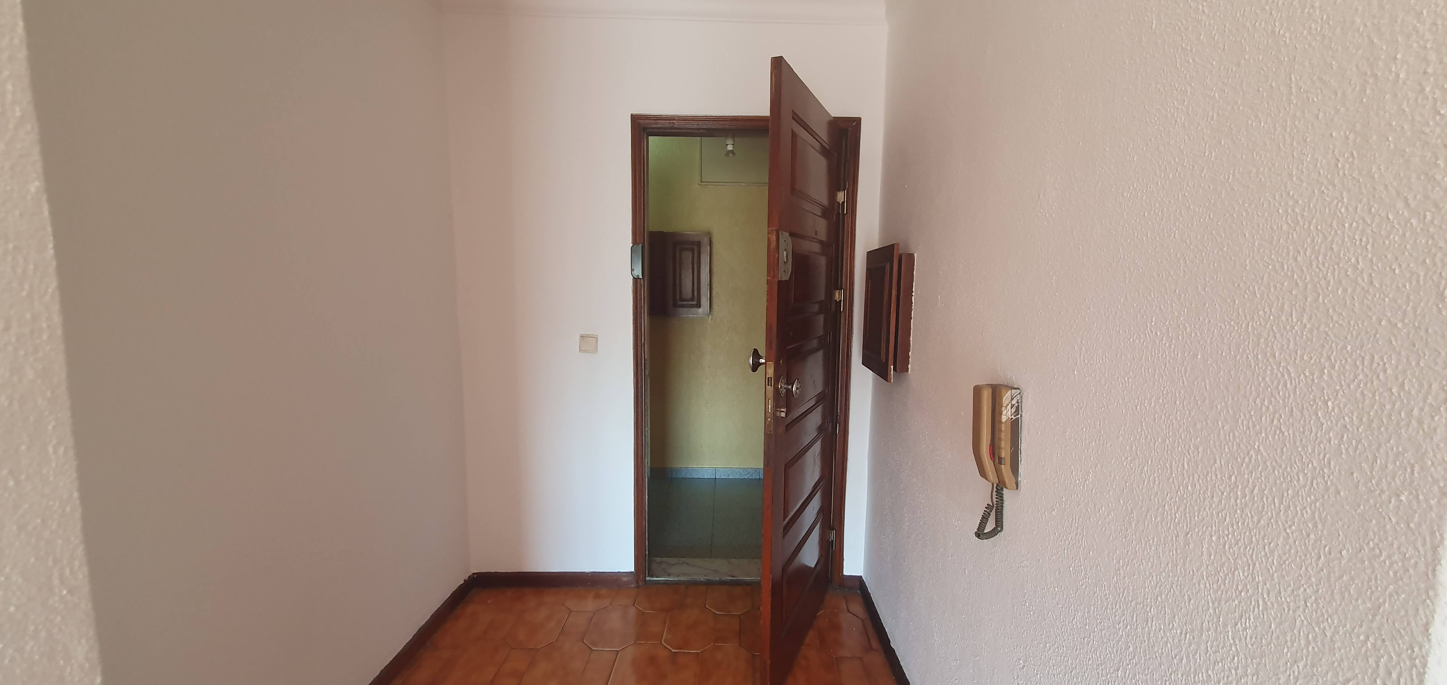 Apartamento T2 em Rio Tinto - lugar do Forno Gondomar - Image 4