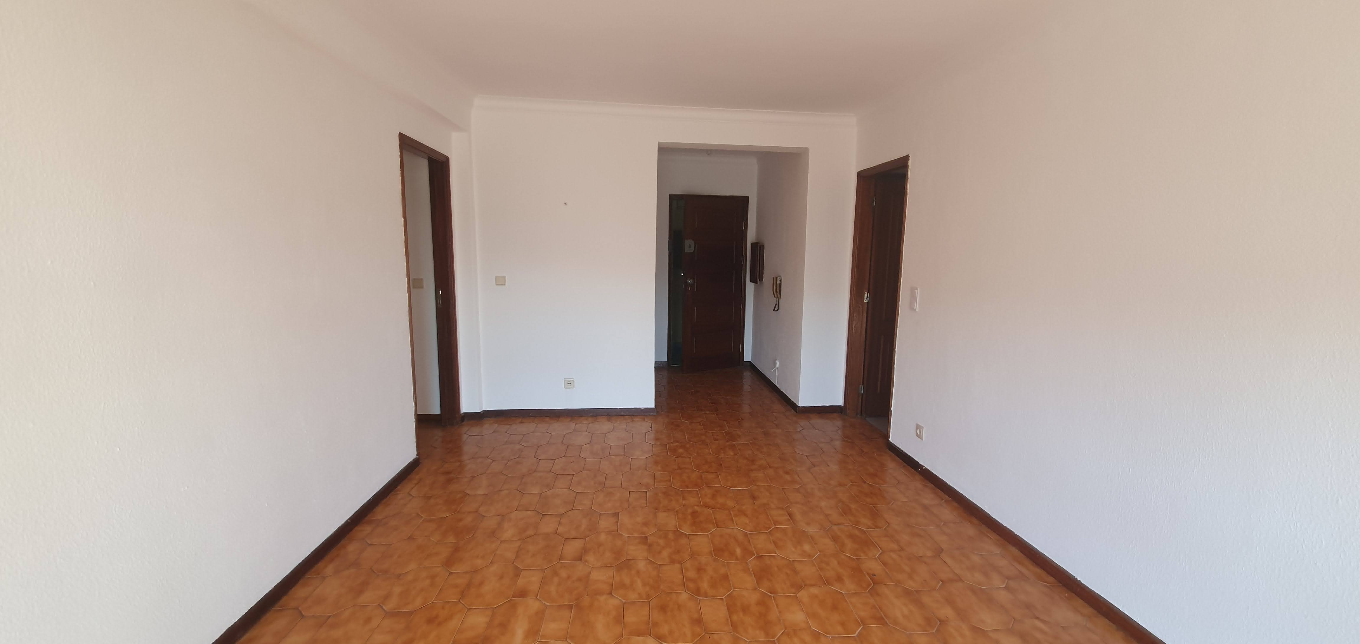 Apartamento T2 em Rio Tinto - lugar do Forno Gondomar - Image 6