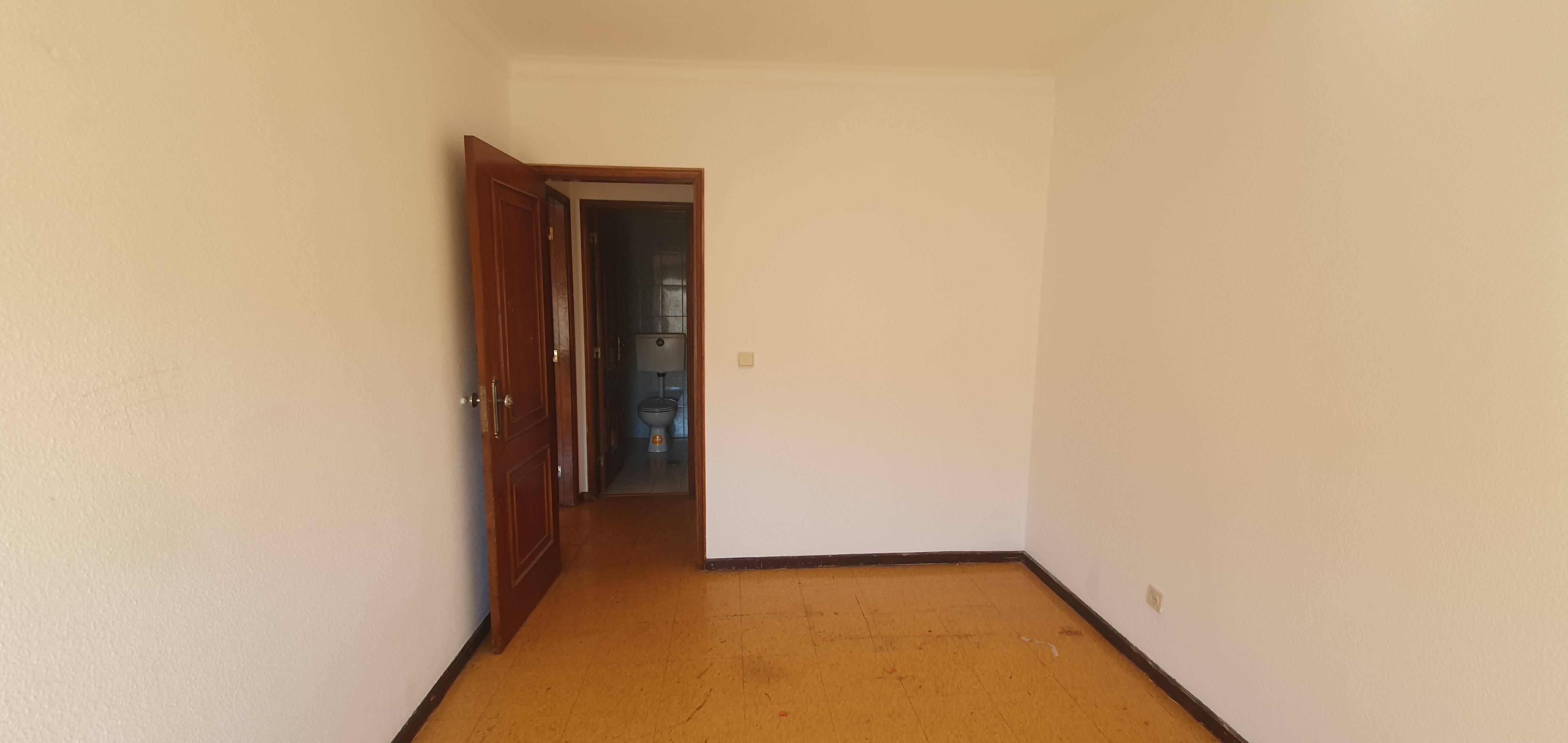 Apartamento T2 em Rio Tinto - lugar do Forno Gondomar - Image 11