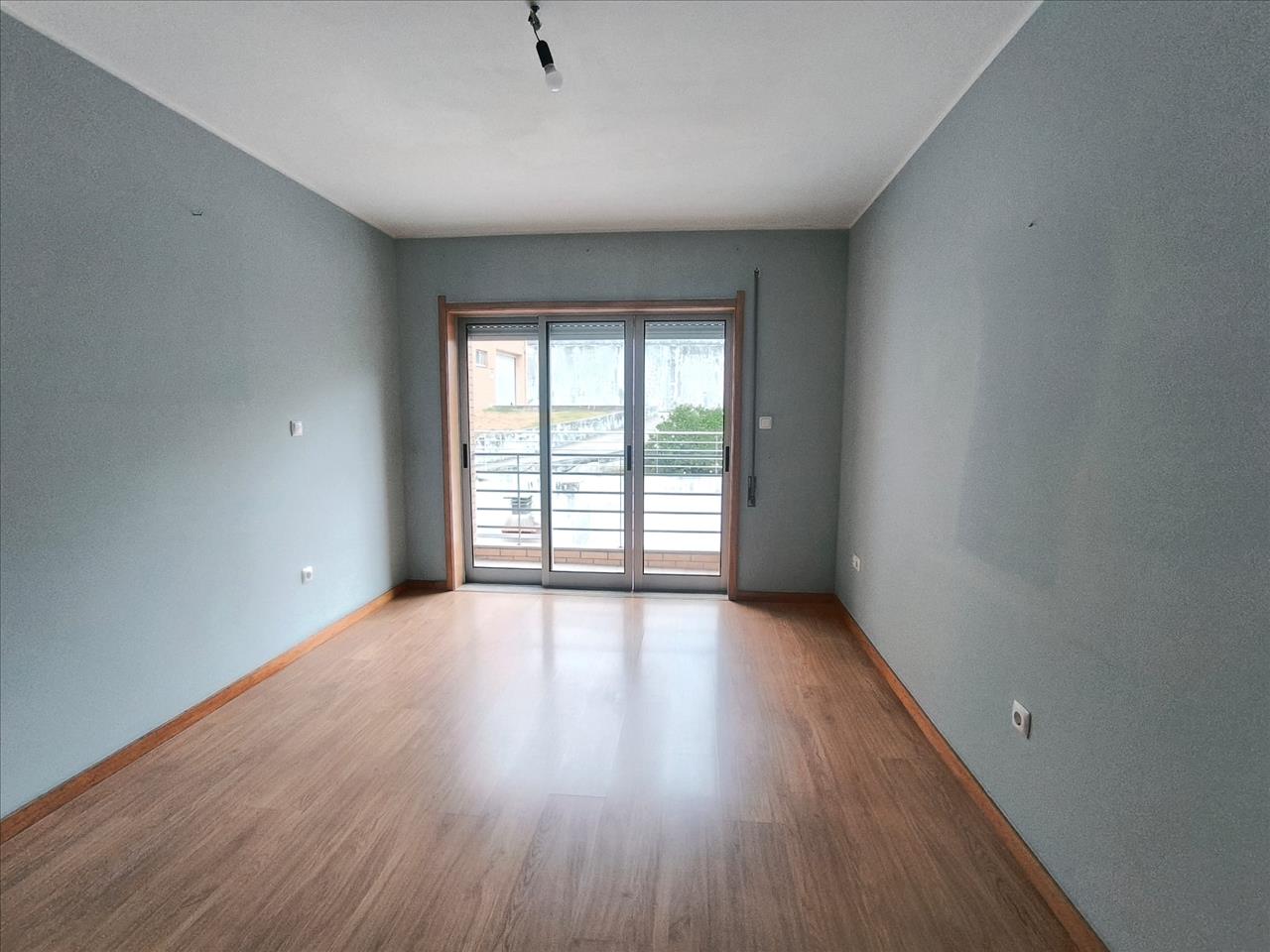 Moderno T2 com Varanda em Gondomar, Porto - 301.000€ - Image 5
