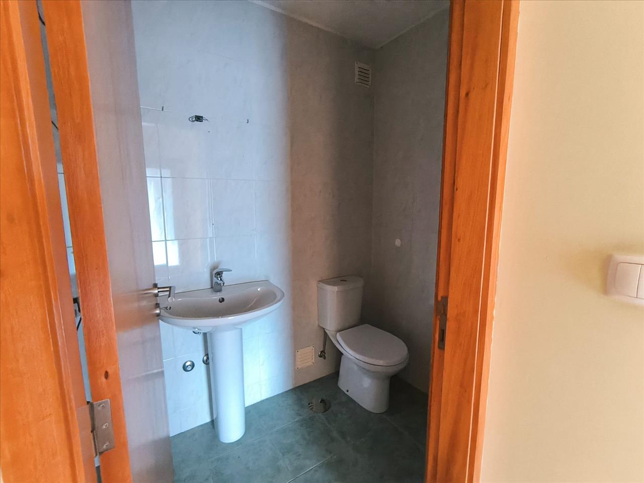 Moderno T2 com Varanda em Gondomar, Porto - 301.000€ - Image 15