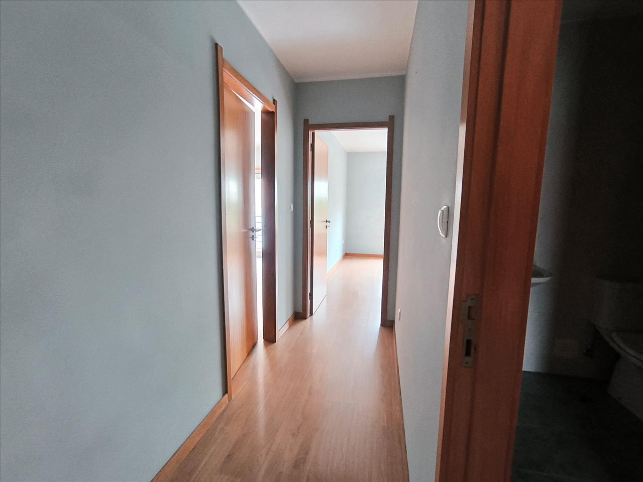 Moderno T2 com Varanda em Gondomar, Porto - 301.000€ - Image 13