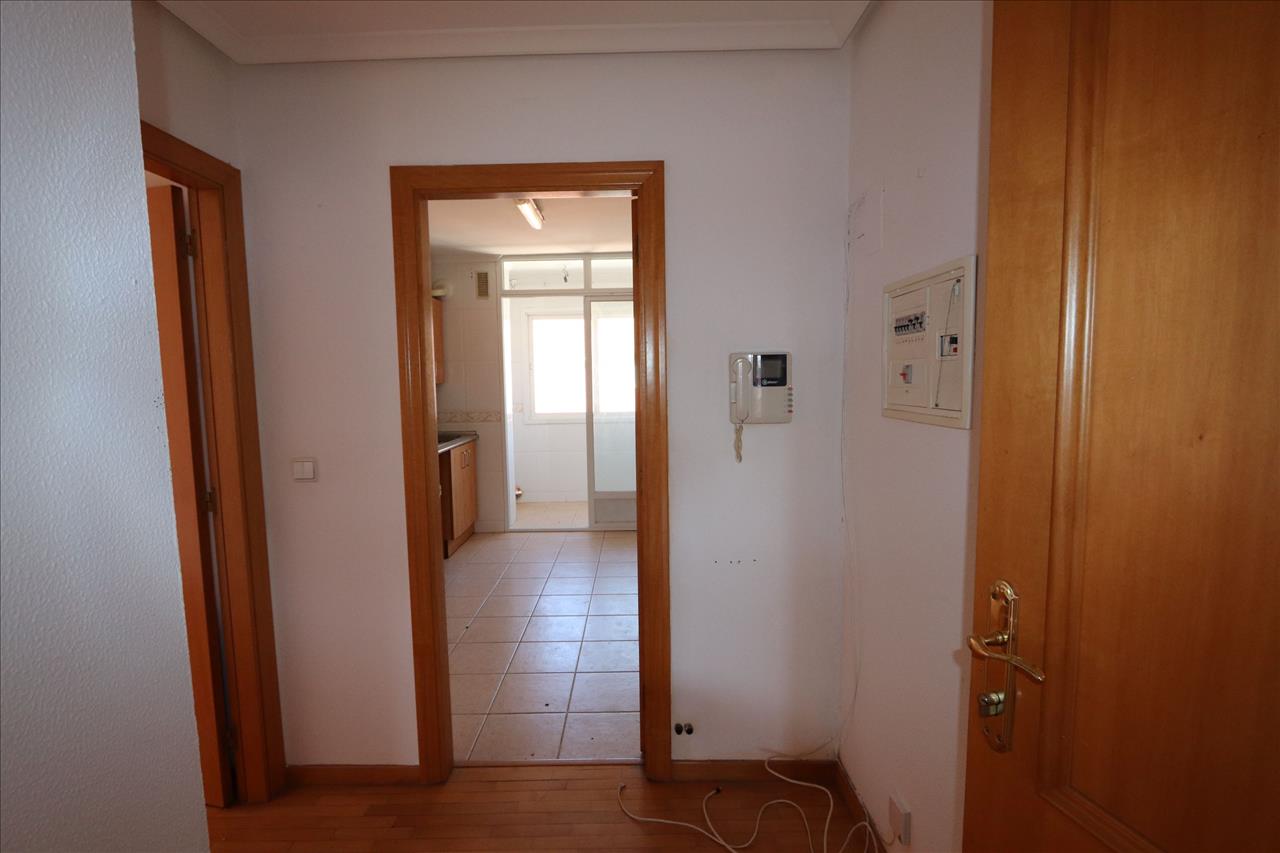 Apartamento T3 com 132m2 e lugar de garagem em Alhos Vedros - Image 2