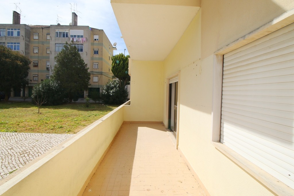 undefined - Image 7