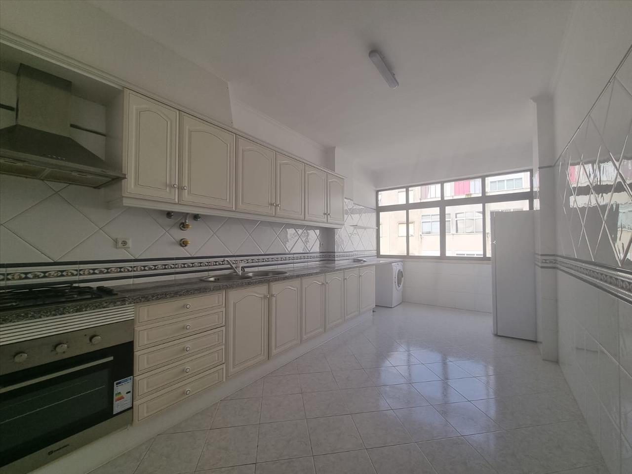 undefined - Image 7