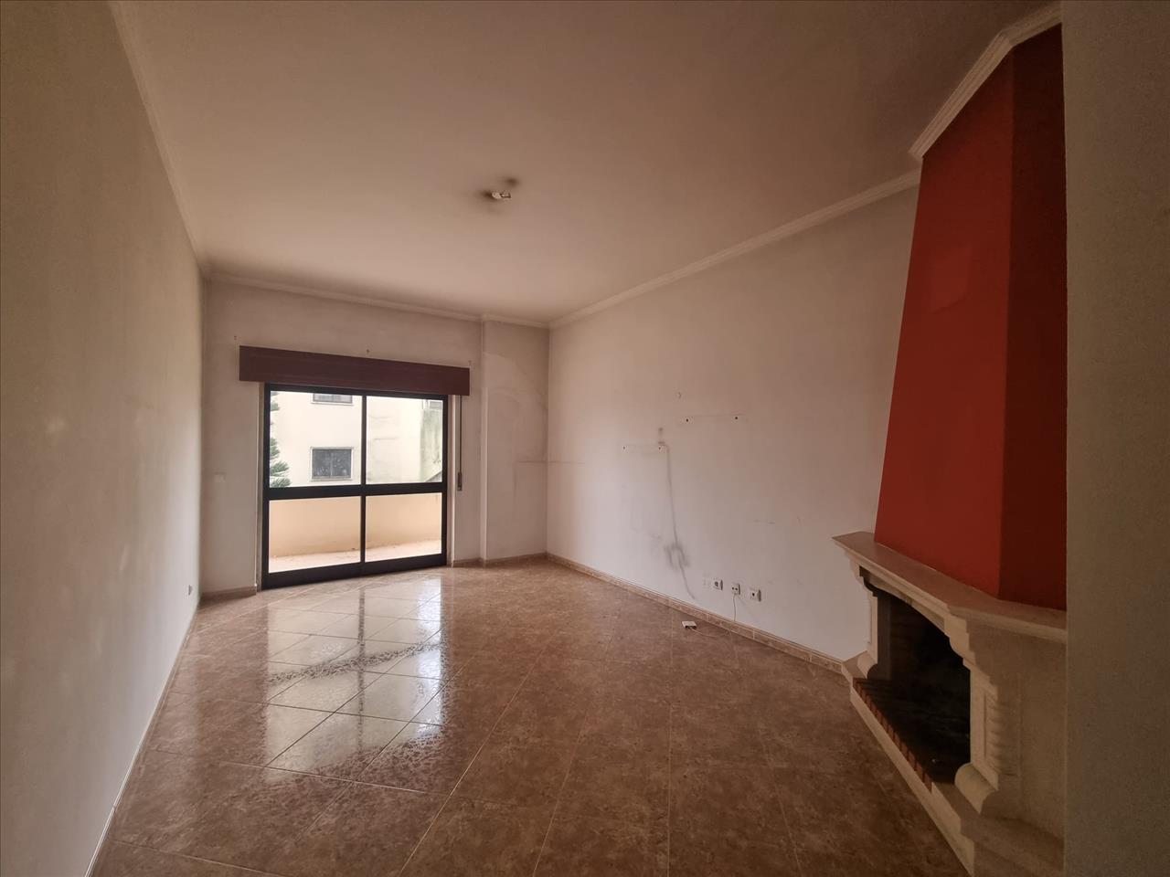 undefined - Image 1
