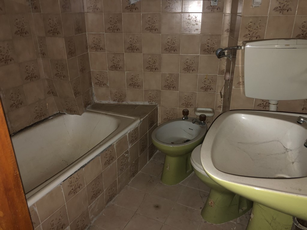 Moradia para remodelar em Nogueira do Cravo - Image 17