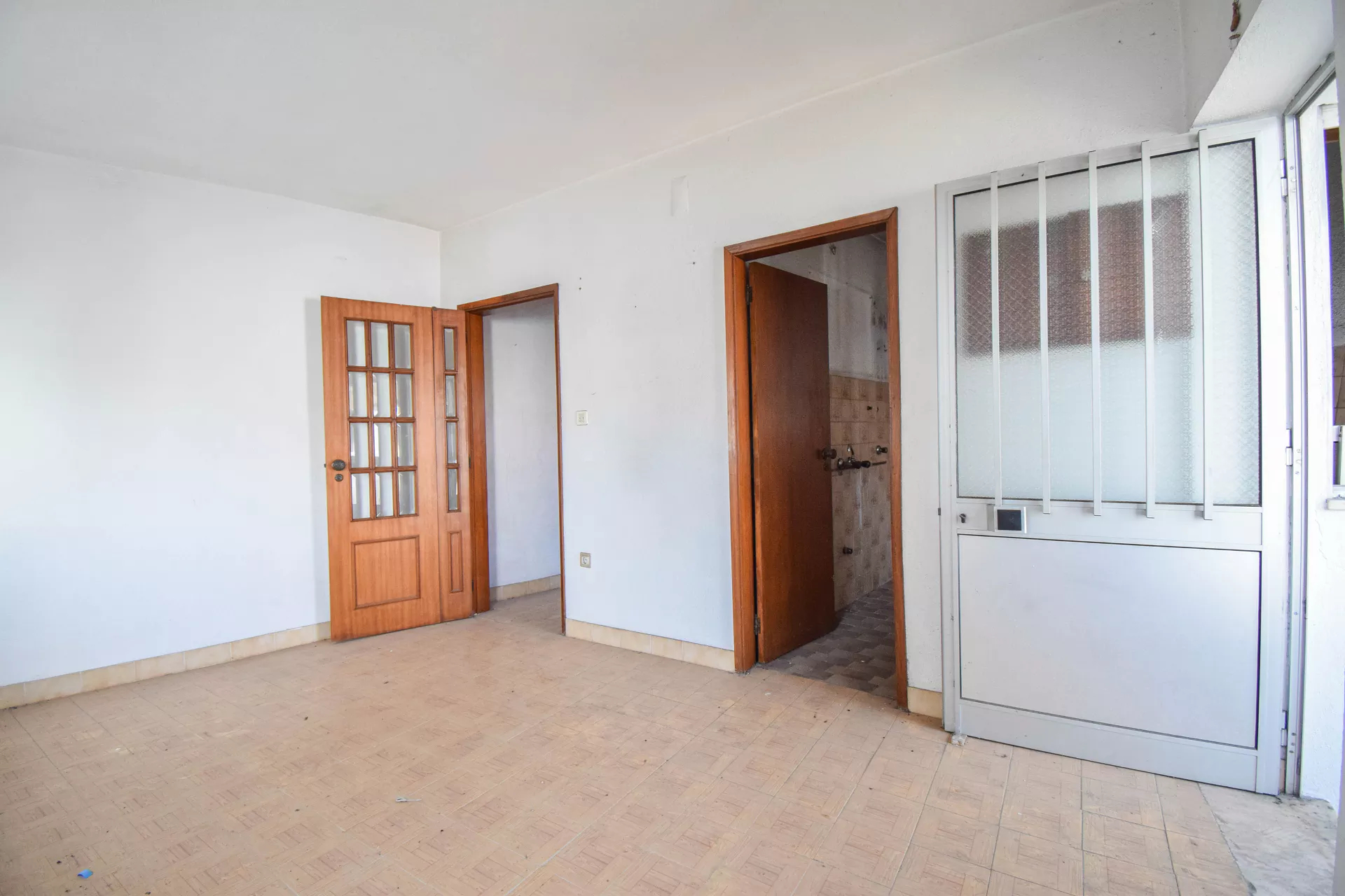 Moradia para remodelar em Nogueira do Cravo - Image 5