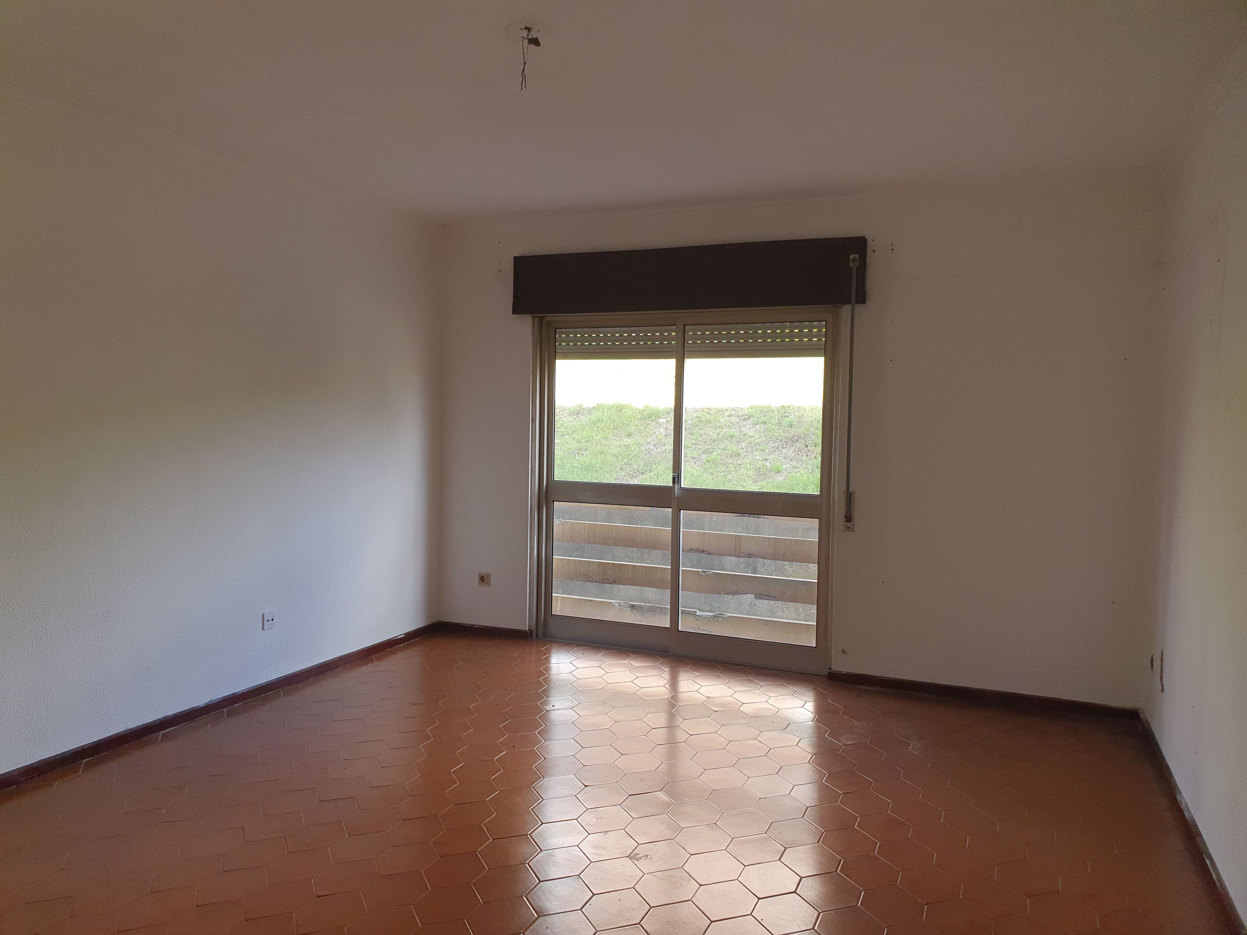 Apartamento T3 em Rio Tinto, Gondomar - Image 2