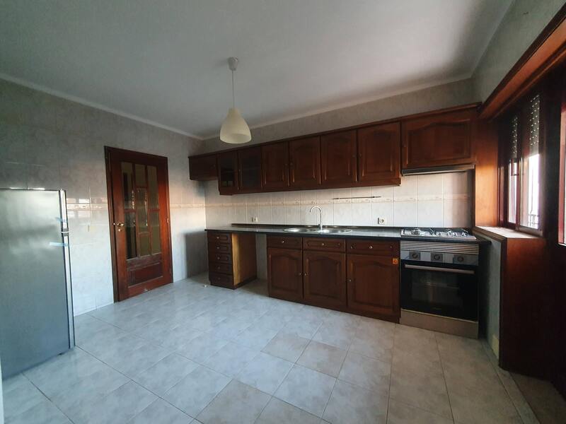 undefined - Image 4