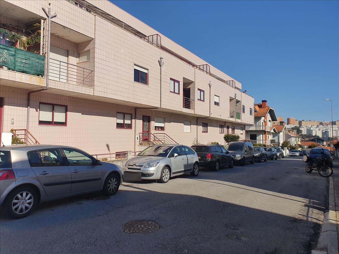 undefined - Image 1