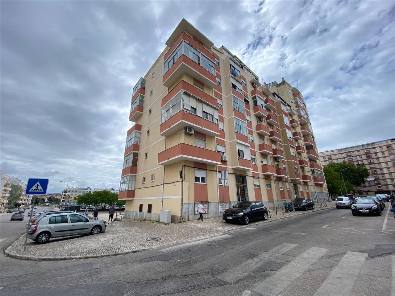 T3 no Bairro do Liceu - Brevemente disponível para visitas - Image 11