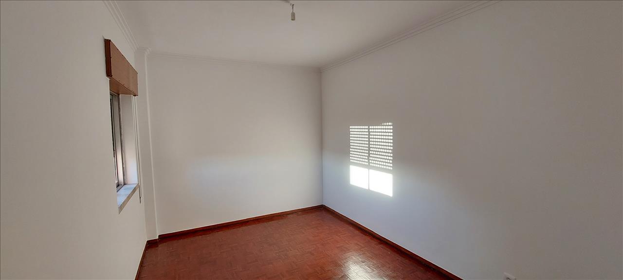 undefined - Image 7
