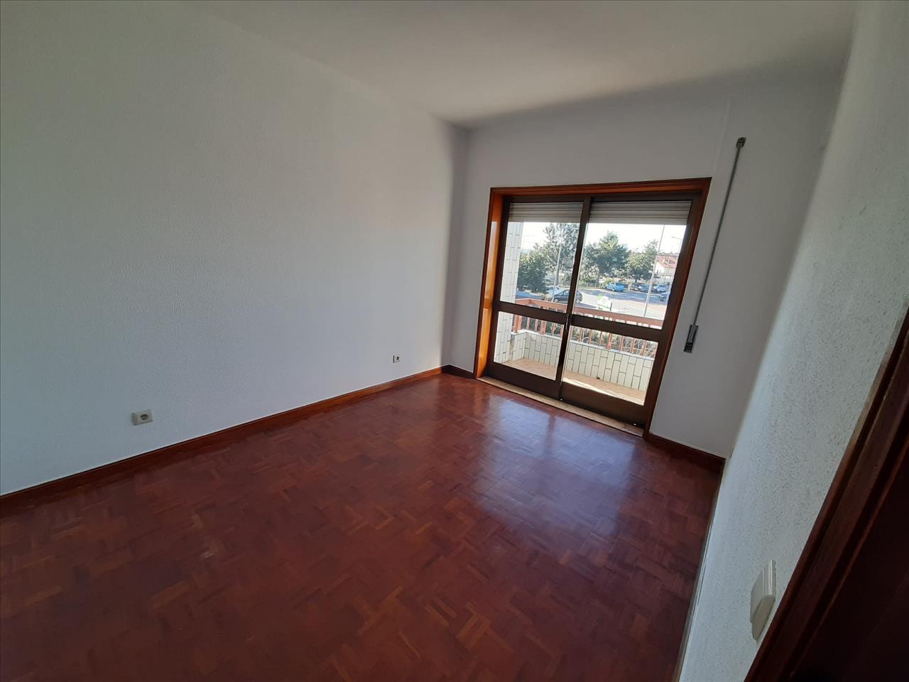 Apartamento T3 em Baguim do Monte, Gondomar - Frente Lidl - Image 10