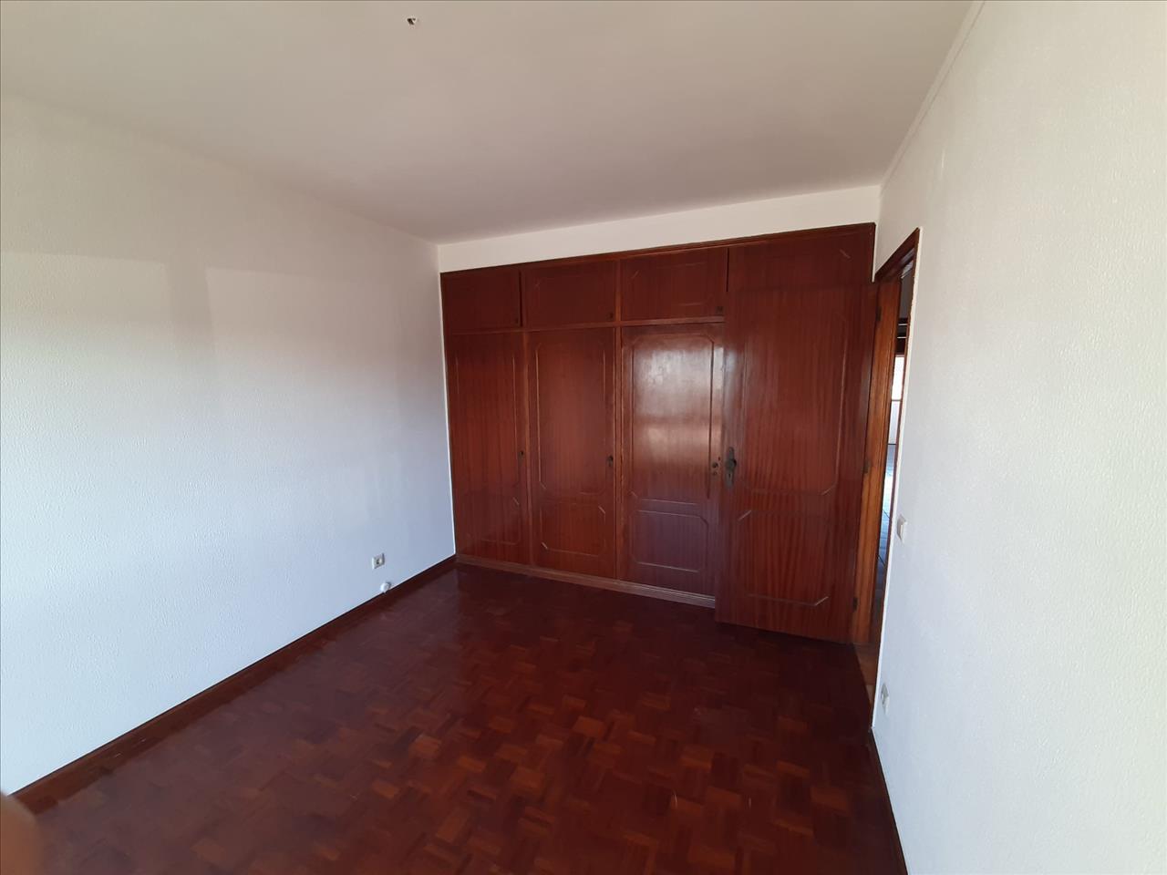Apartamento T3 em Baguim do Monte, Gondomar - Frente Lidl - Image 11