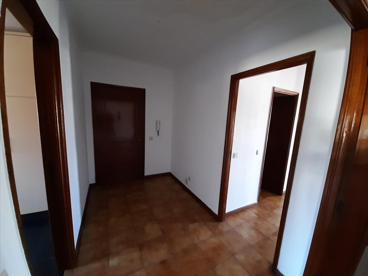 Apartamento T3 em Baguim do Monte, Gondomar - Frente Lidl - Image 2