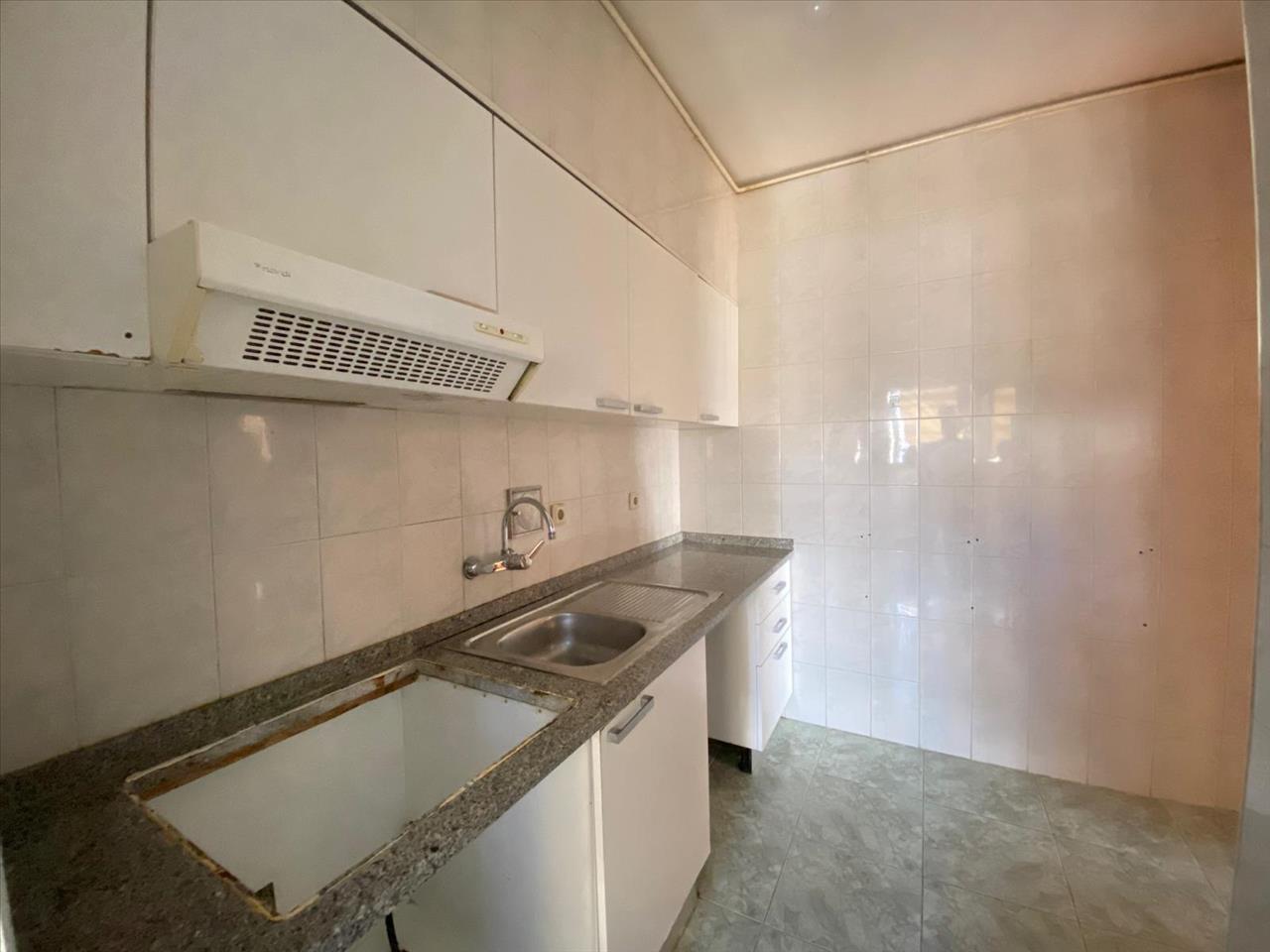 Apartamento T2 em Arcozelo Barcelos com Varanda e Elevador - Image 11