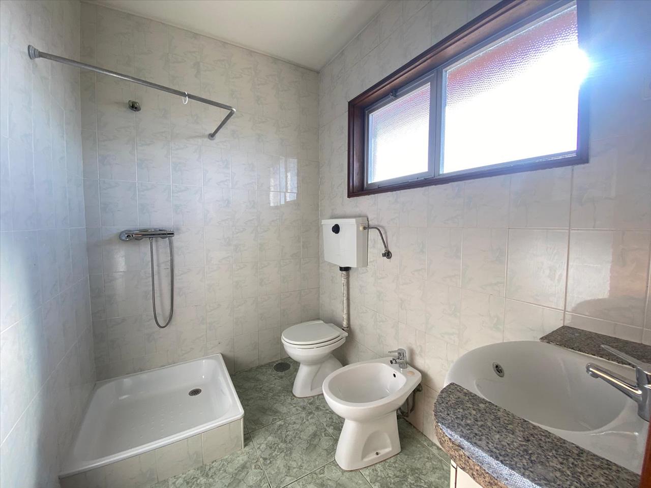 Apartamento T2 em Arcozelo Barcelos com Varanda e Elevador - Image 16