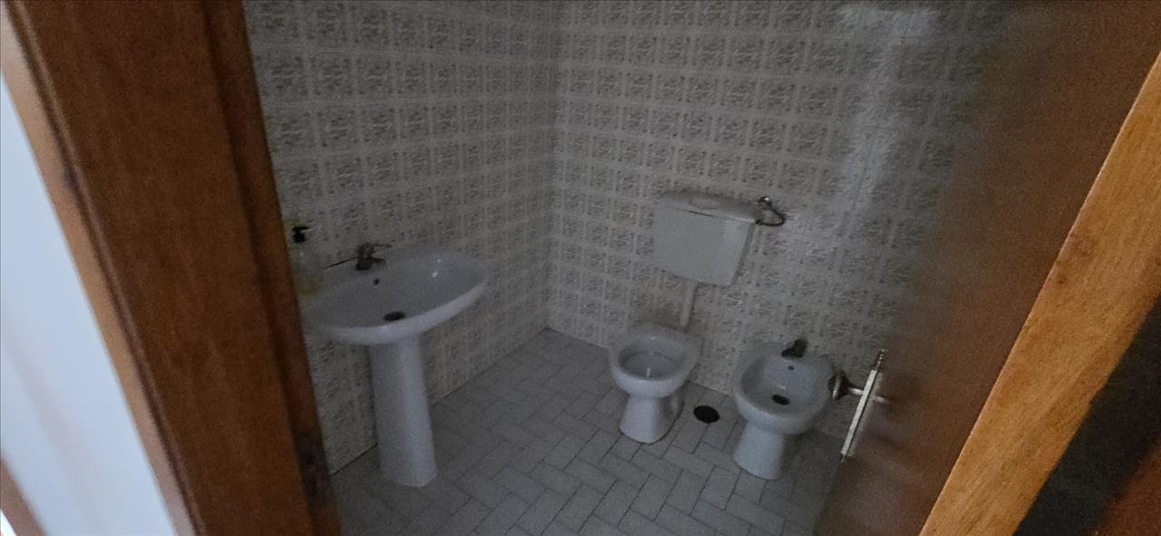 undefined - Image 9