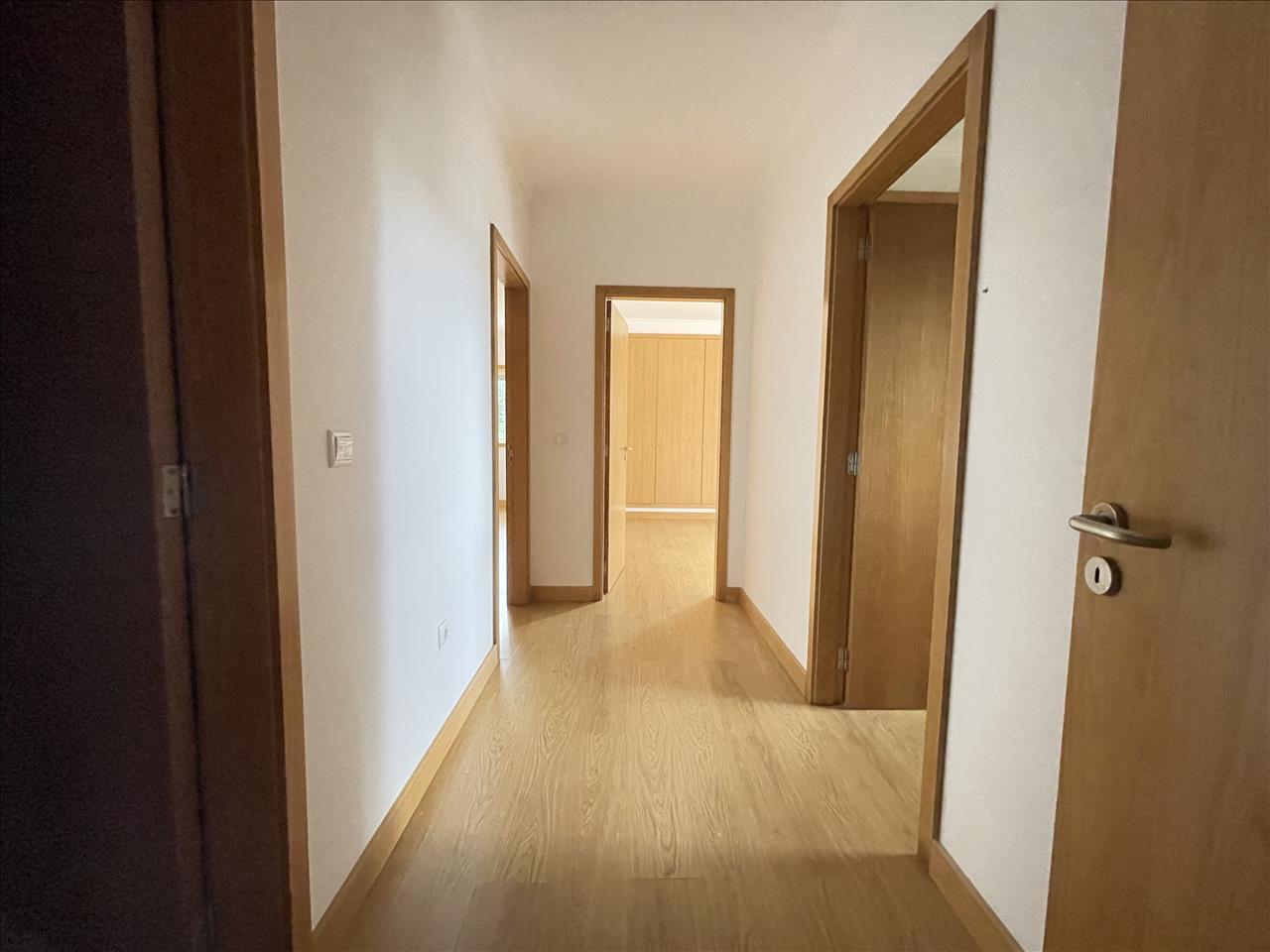 Apartamento T3 - Santa Maria da Feira - Image 10