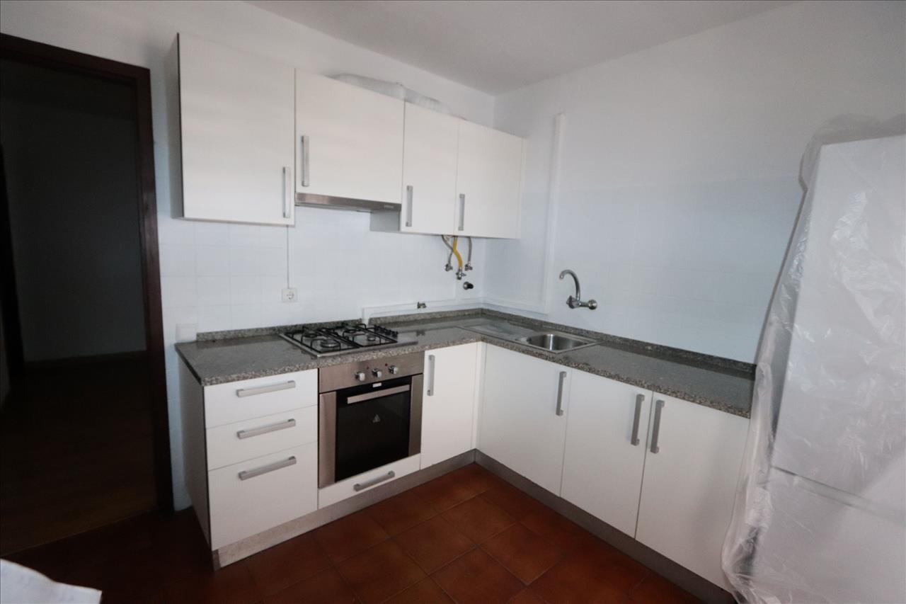 Apartamento T3 com 89 m² na Rua Bernardo Santareno – Miratejo - Image 4