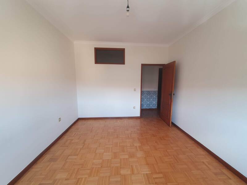 Apartamento T3 em Ermesinde - Valongo - Boas àreas - Image 6