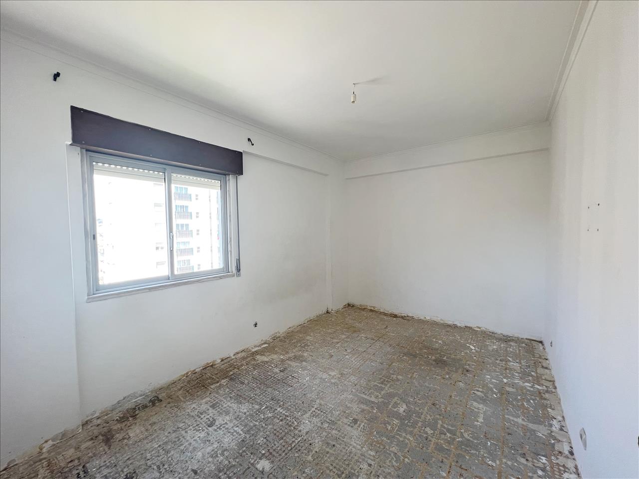 undefined - Image 14