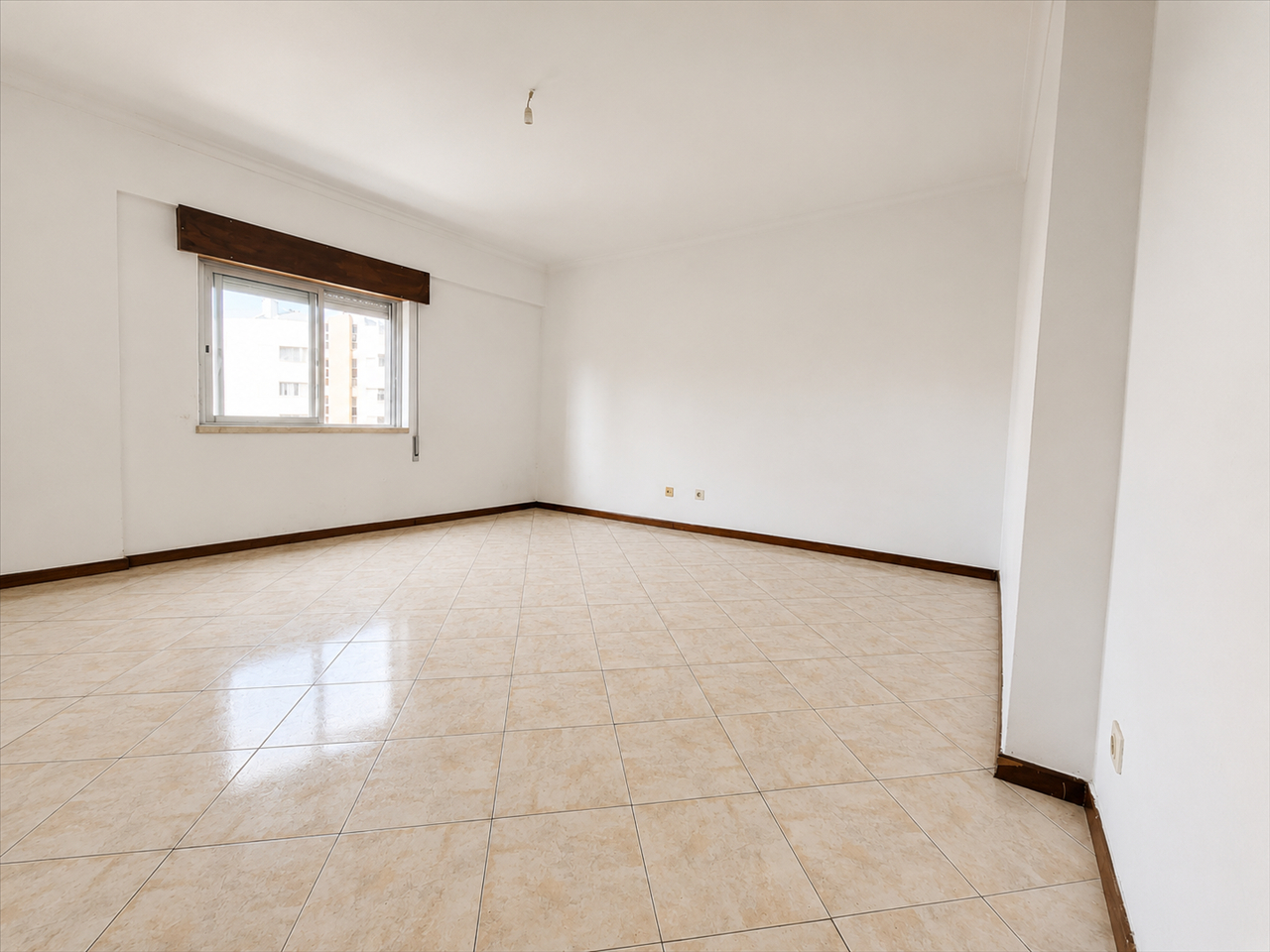 undefined - Image 2