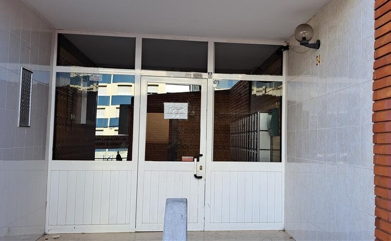 Apartamento T3 Arrendado | Excelente Localização na Cidade Sol – Barreiro - Image 8