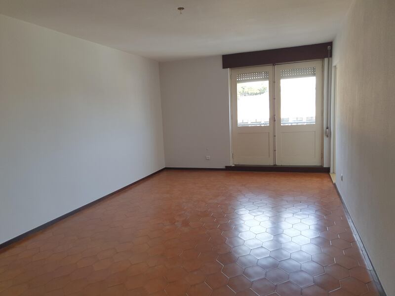 Moderno T3 com Elevador em Gondomar, Porto - 309.000€ - Image 3