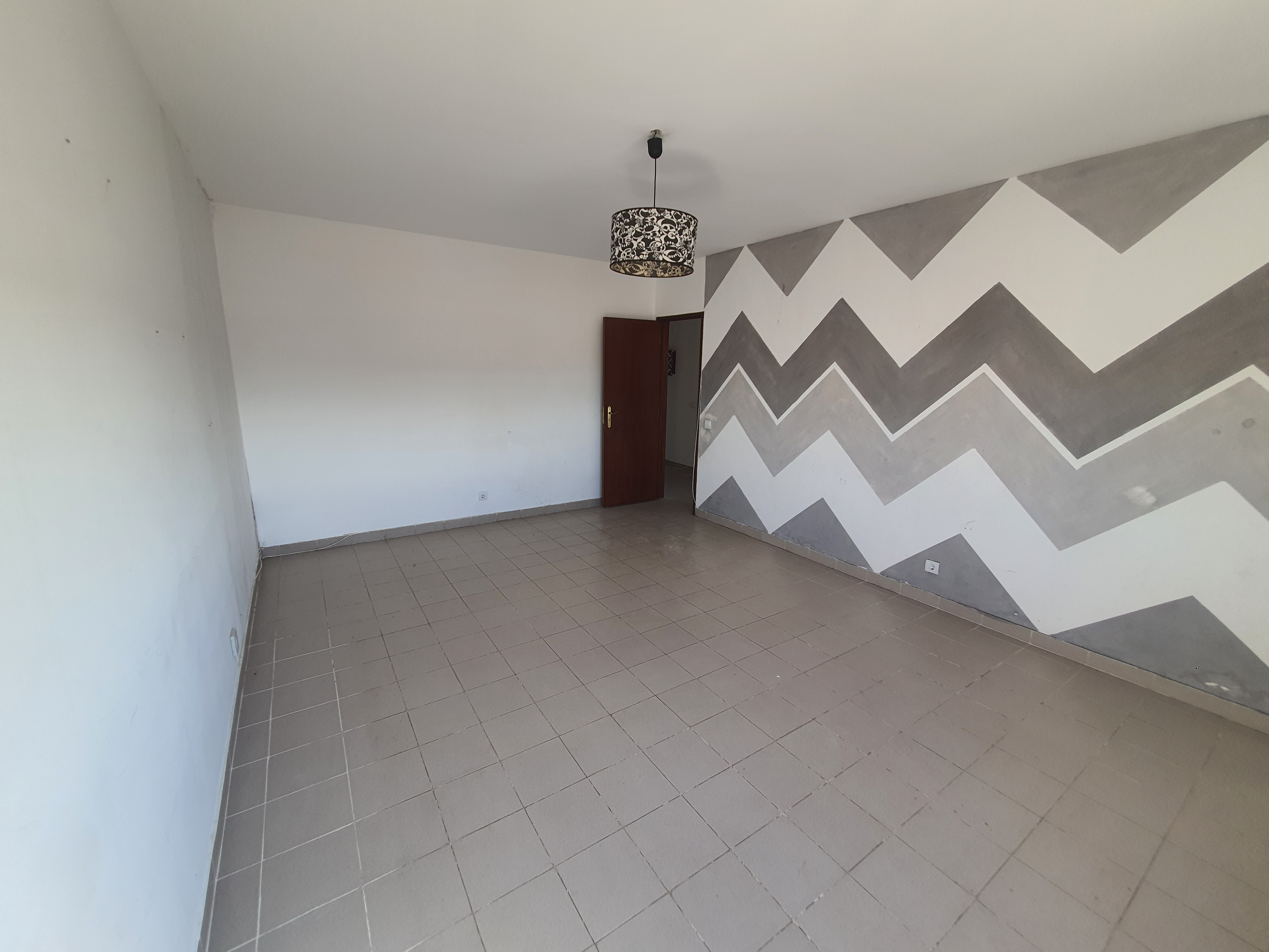 undefined - Image 3