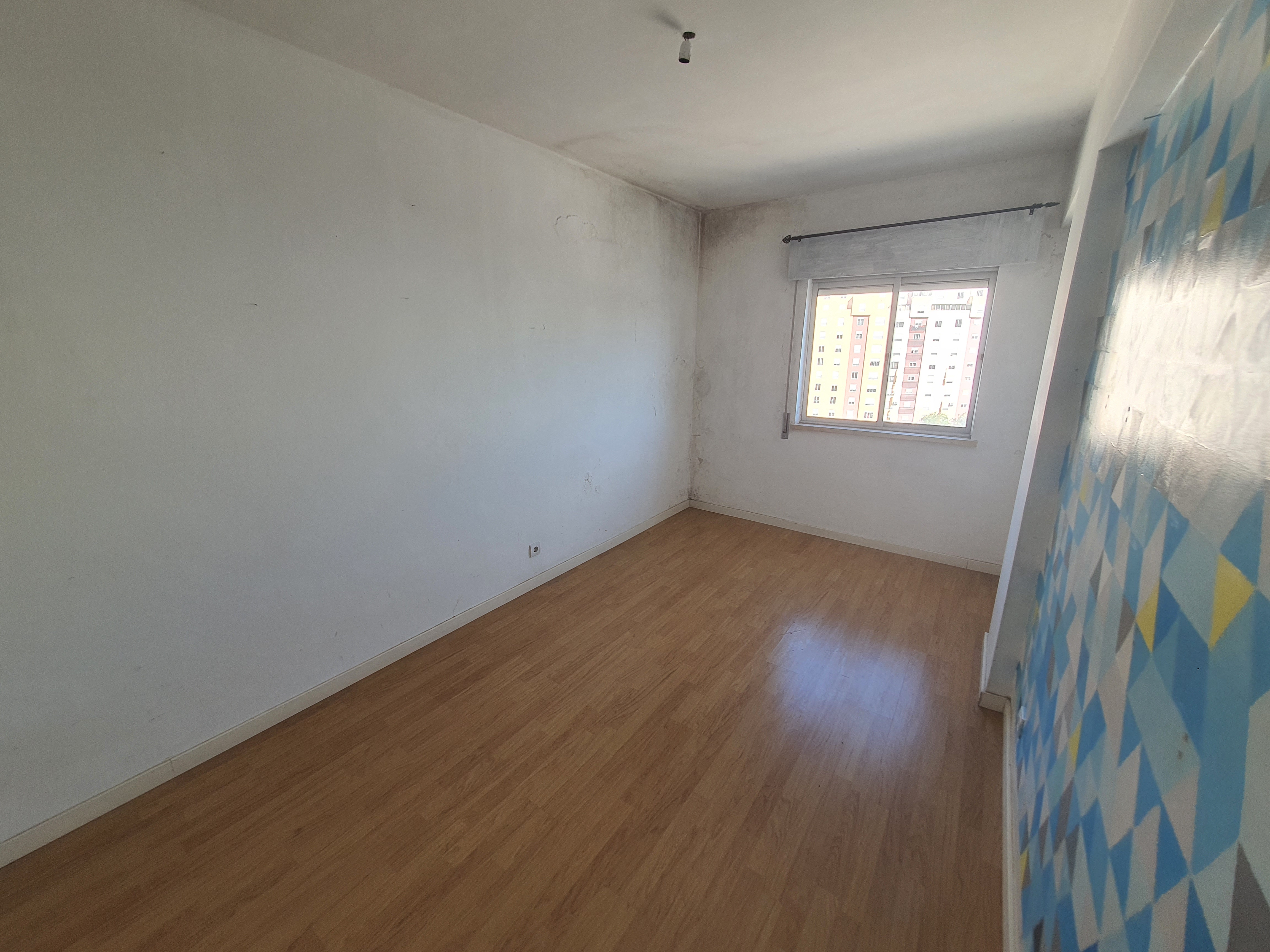undefined - Image 9