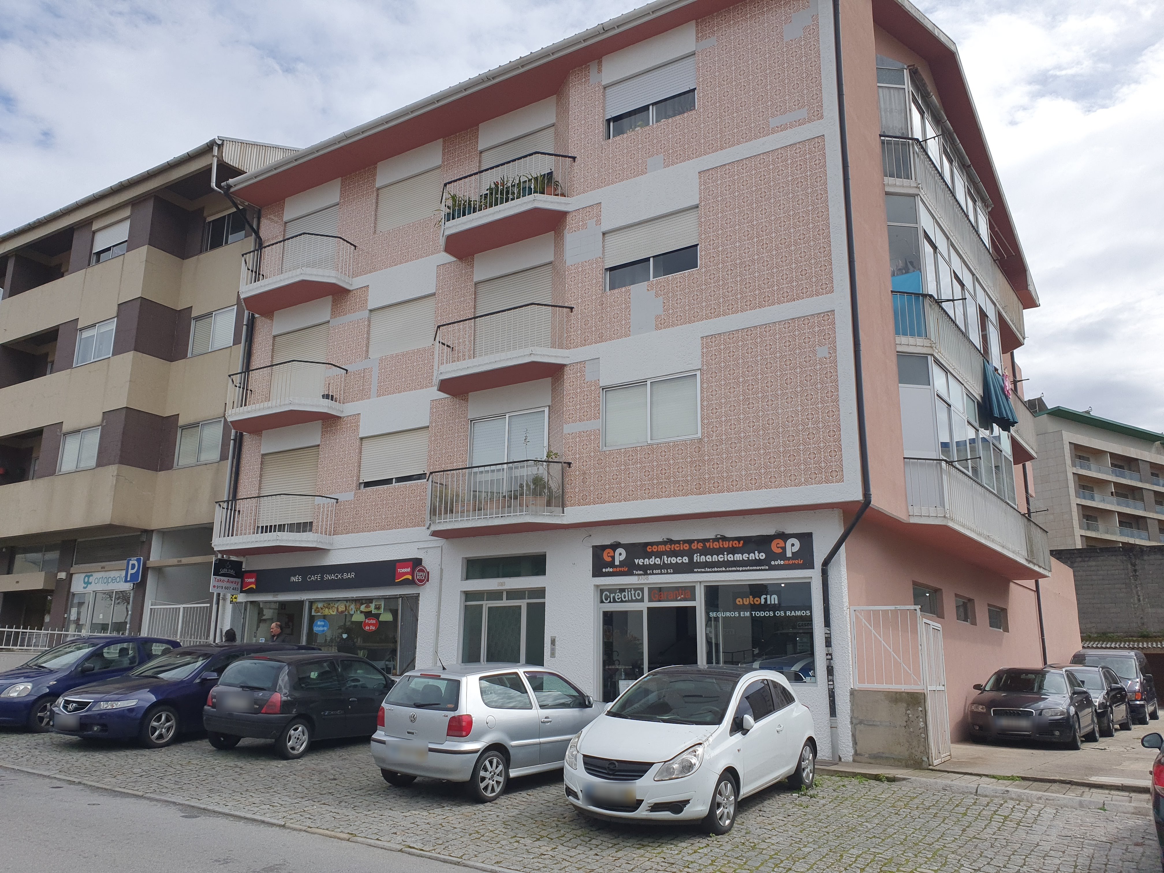 Apartamento T3 Duplex - Oportunidade de Investimento - Image 1
