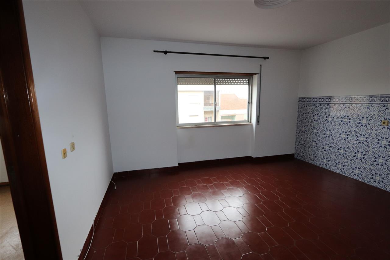 Apartamento T1 na Torre da Marinha, Seixal - Image 6