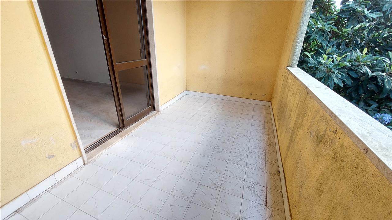 Apartamento T3 - Algueirão Mem-Martins - Image 5