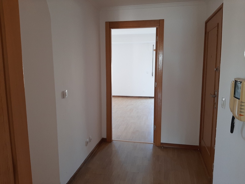 undefined - Image 5