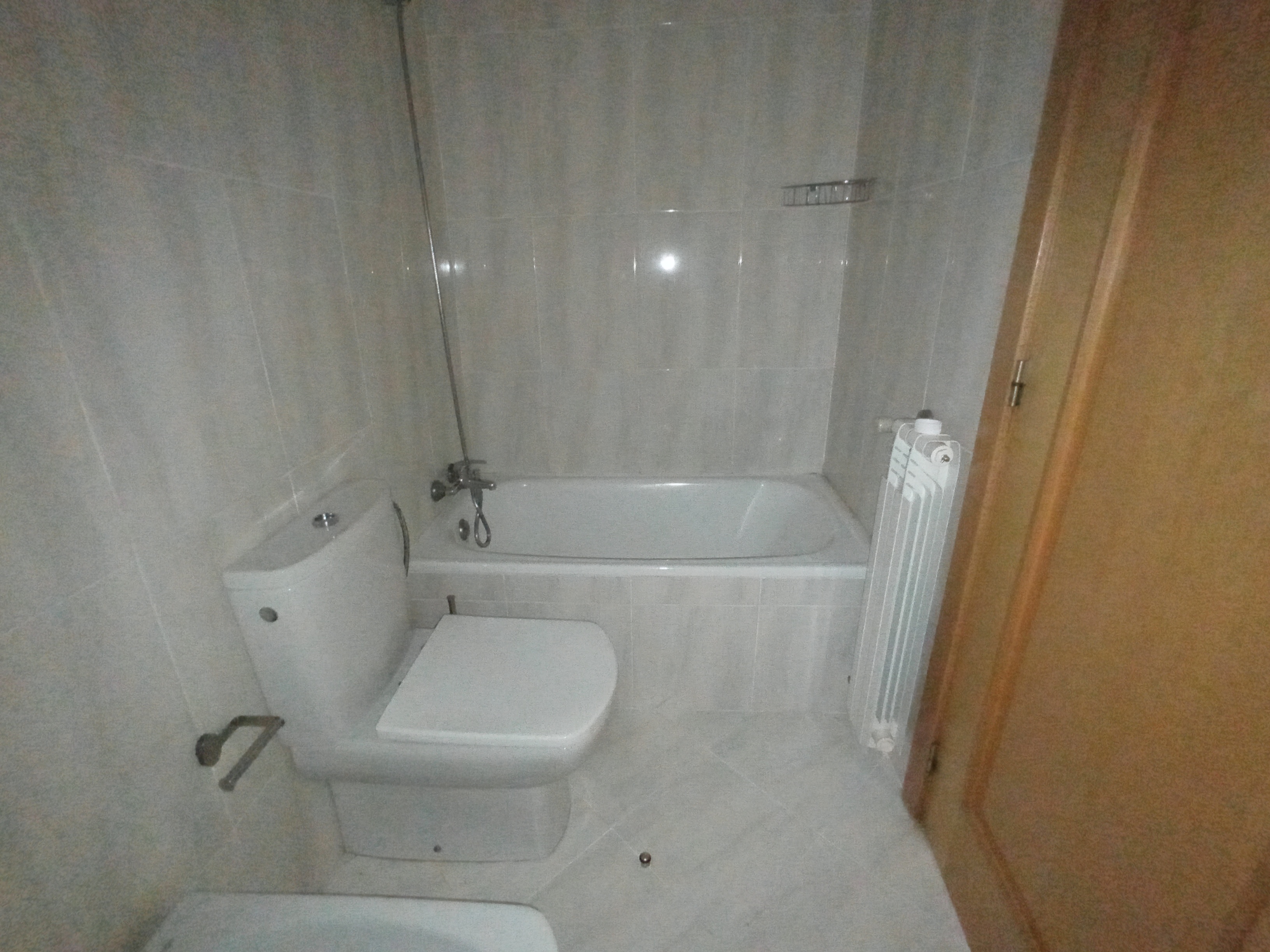 Apartamento T1 com elevador e garagem - Paranhos - Porto - Image 16